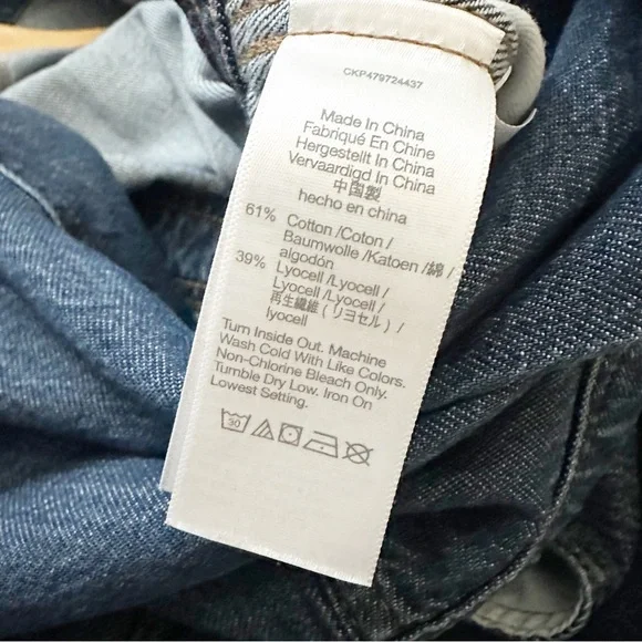 Madewell Denim Tailored Jumpsuit in Norvell Wash Size 6 - Picture 10 of 13